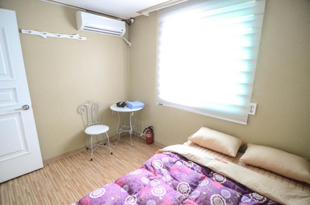 Yakorea Hostel Dongdaemun Σεούλ Δωμάτιο φωτογραφία