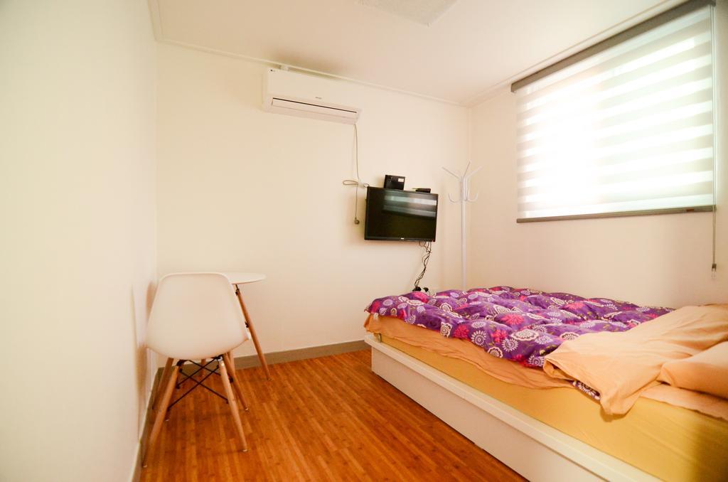 Yakorea Hostel Dongdaemun Σεούλ Δωμάτιο φωτογραφία