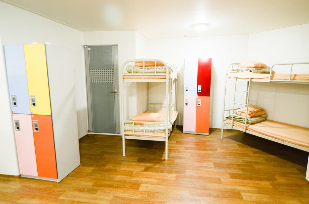 Yakorea Hostel Dongdaemun Σεούλ Δωμάτιο φωτογραφία